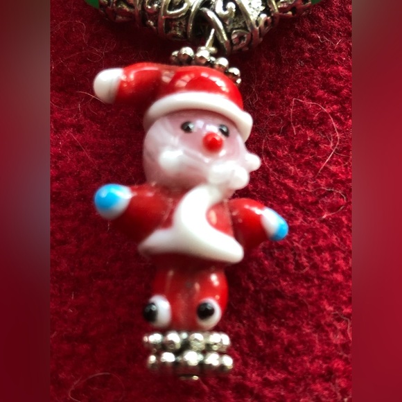 Blown glass Christmas theme necklace - Picture 12 of 16